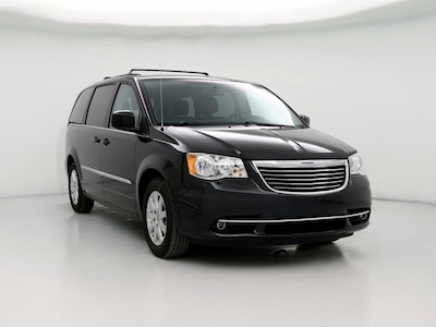 2016 Chrysler Town & Country Touring -
                Kentwood, MI