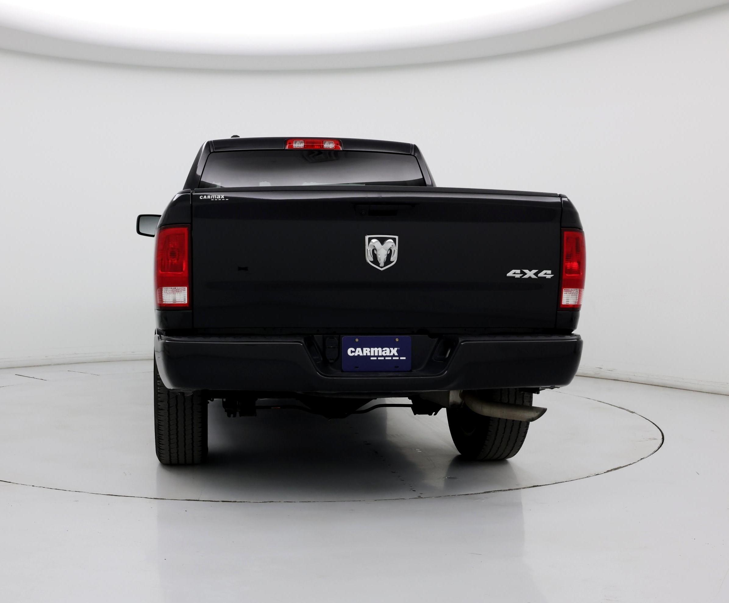 Thumbnail: 2019 RAM 1500 Classic - 6