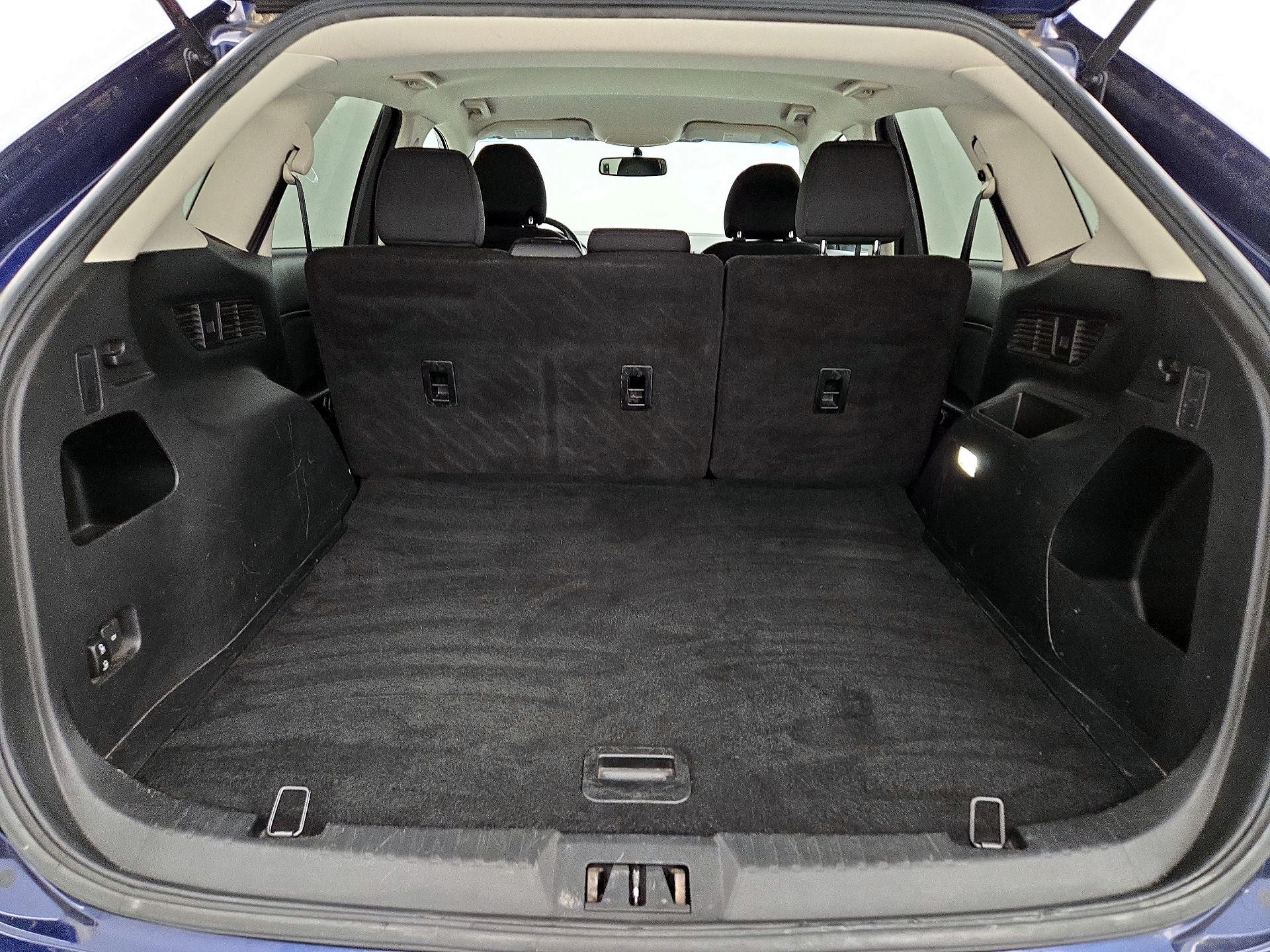Thumbnail: 2016 Ford Edge - 20