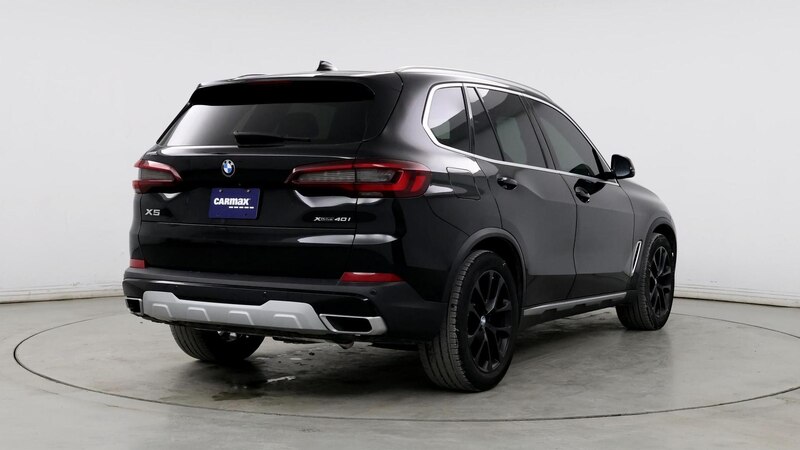 2022 BMW X5 xDrive40i 8