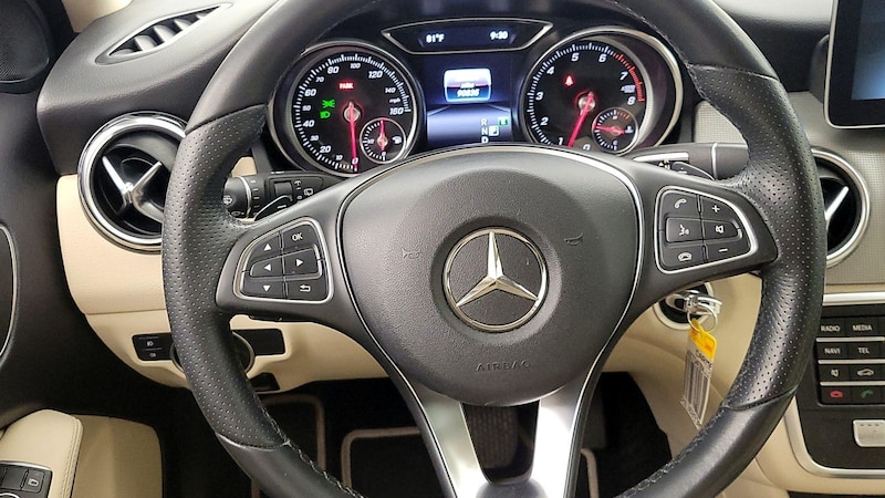 2018 Mercedes-Benz GLA 250 10