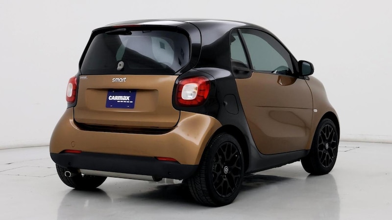 2016 smart fortwo Prime 8