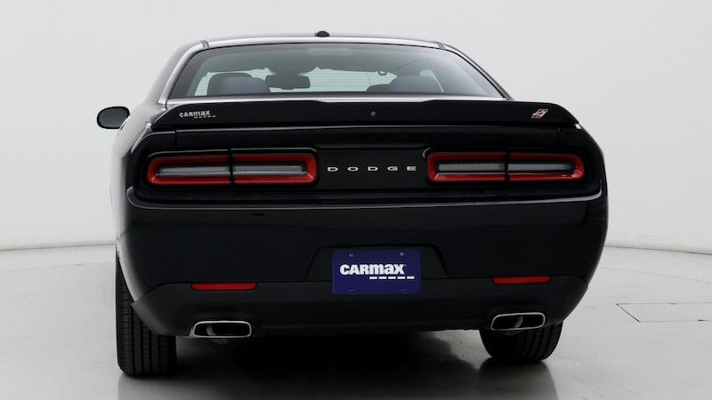 2019 Dodge Challenger SXT 6