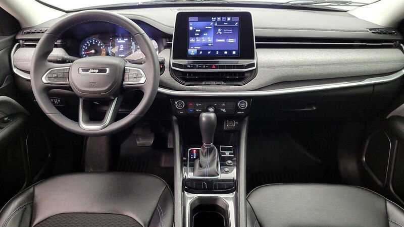 2022 Jeep Compass Latitude 9