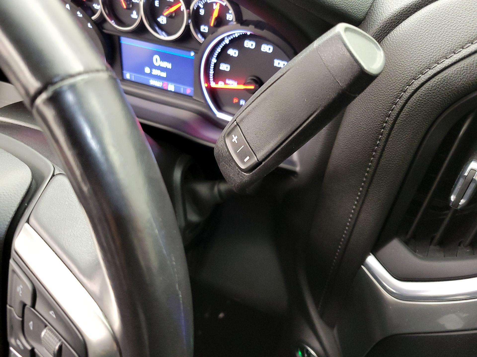 Thumbnail: 2020 Chevrolet Silverado 1500 - 17