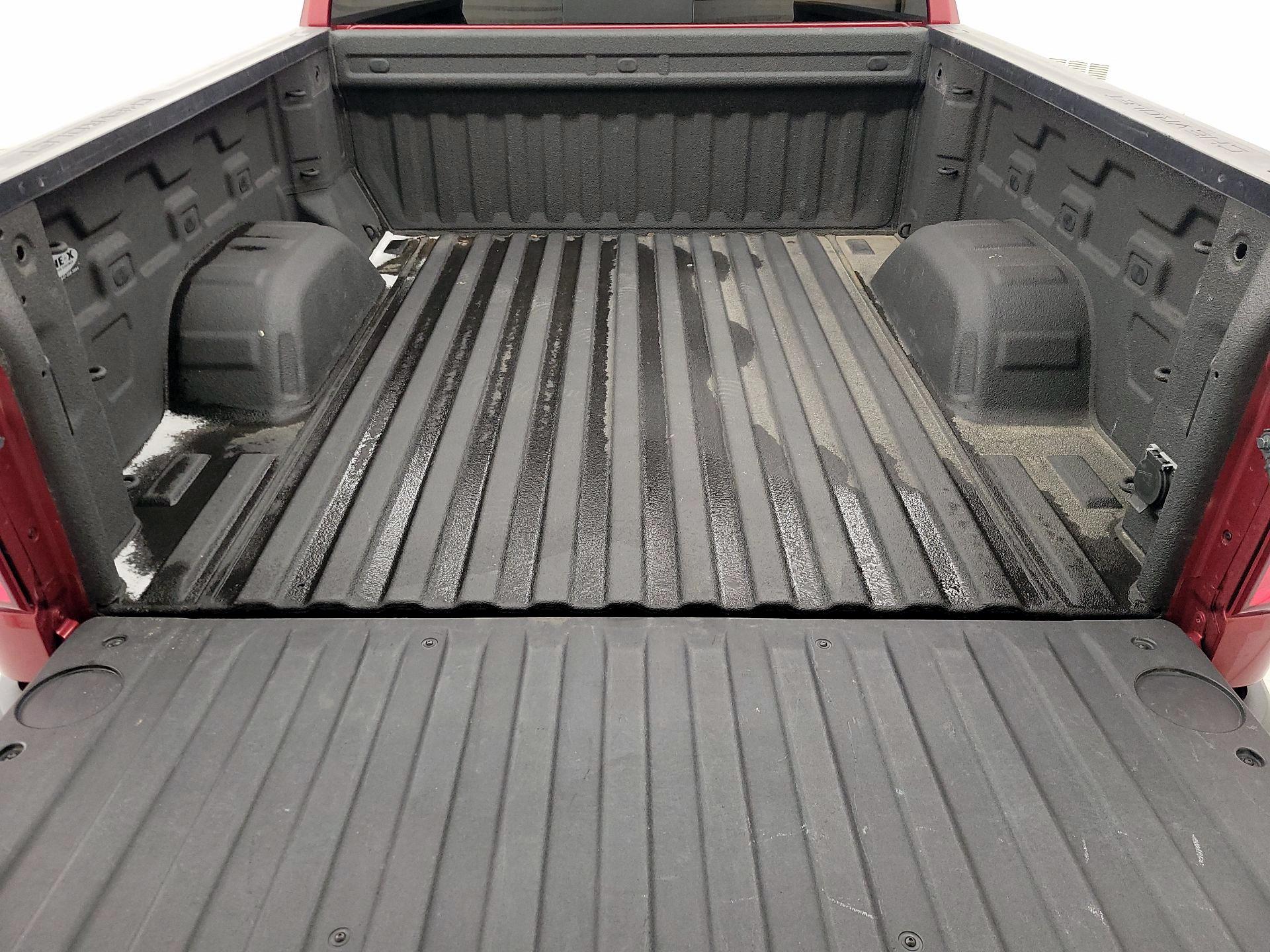 Thumbnail: 2020 Chevrolet Silverado 1500 - 20