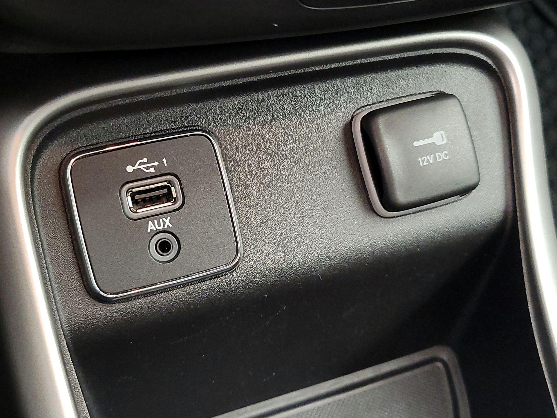 Thumbnail: 2019 Jeep Compass - 18