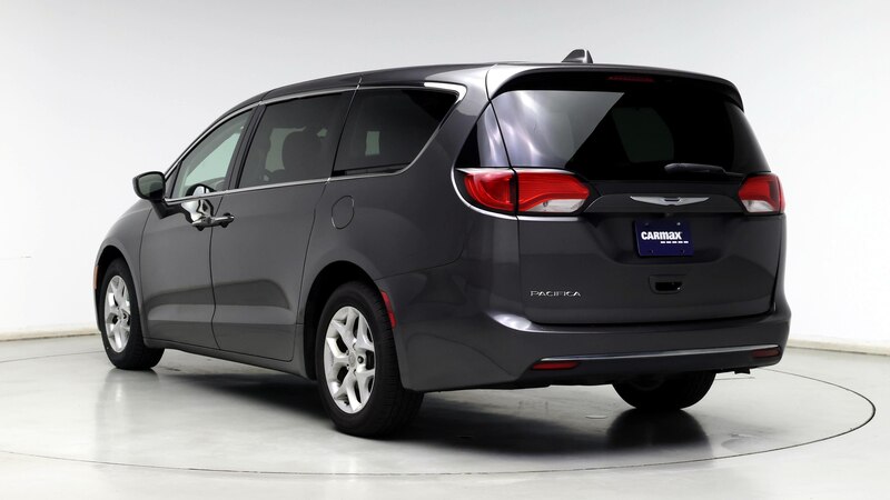 2017 Chrysler Pacifica Touring Plus 2