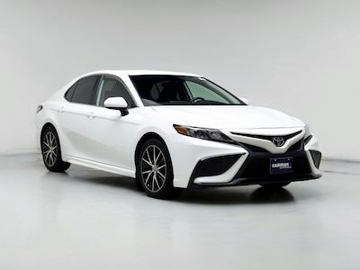 2021 Toyota Camry SE -
                Chicago, IL