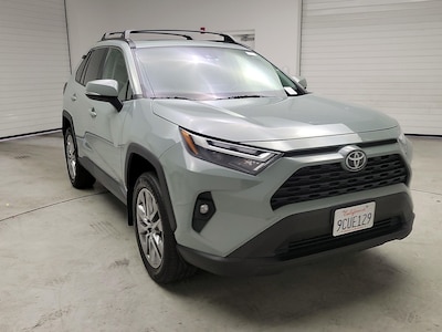 2022 Toyota RAV4 XLE Premium -
                Los Angeles, CA