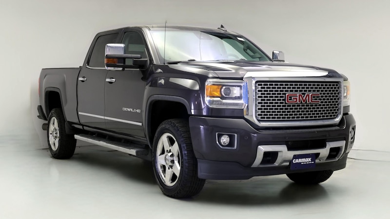 2015 GMC Sierra 2500 Denali Hero Image