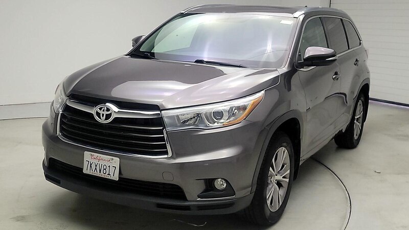 2015 Toyota Highlander XLE 3