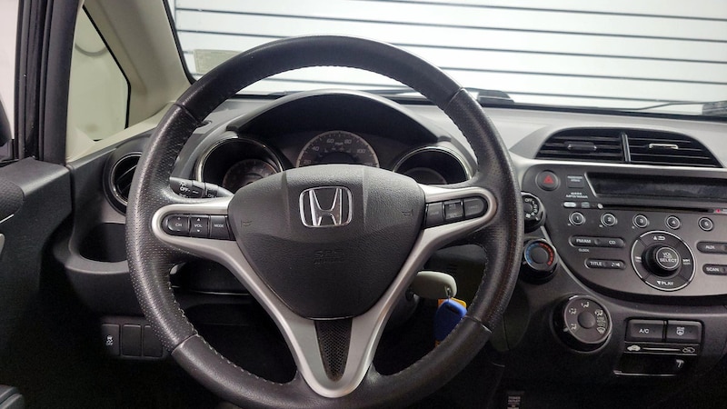 2013 Honda Fit Sport 10