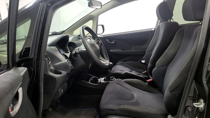 2013 Honda Fit Sport 11