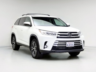 2019 Toyota Highlander Plus -
                Los Angeles, CA