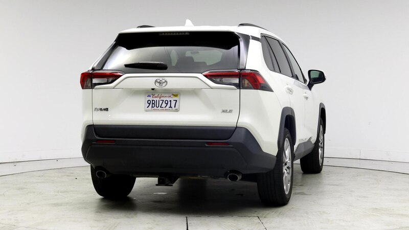 2022 Toyota RAV4 XLE Premium 8