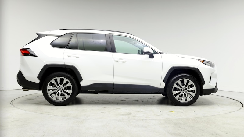 2020 Toyota RAV4 XLE Premium 7