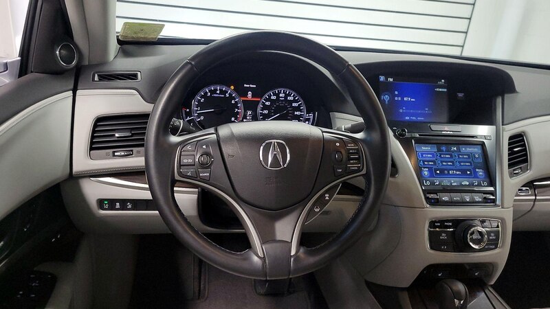 2016 Acura RLX  10