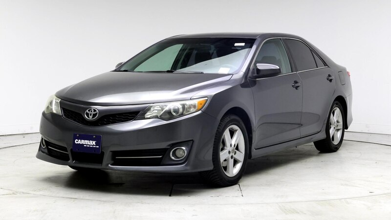 2014 Toyota Camry SE 4