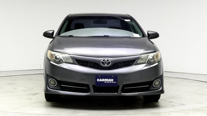 2014 Toyota Camry SE 5