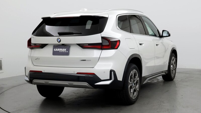 2023 BMW X1 xDrive28i 8