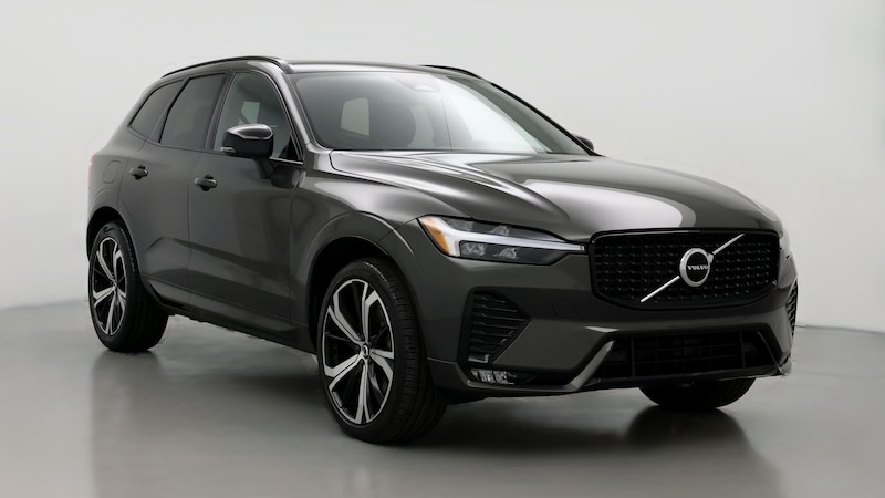 2022 Volvo XC60 B6 R-Design Hero Image