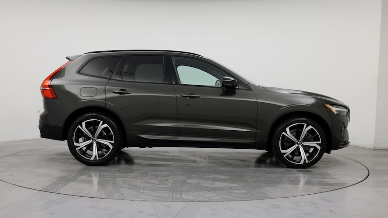 2022 Volvo XC60 B6 R-Design 7