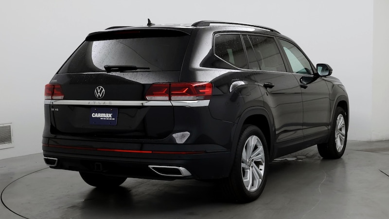 2022 Volkswagen Atlas SE 8