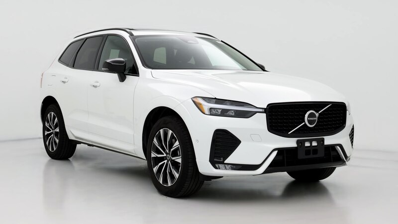 2024 Volvo XC60 B5 Plus Hero Image