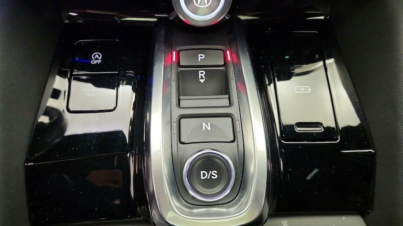 2022 Acura MDX Base 18