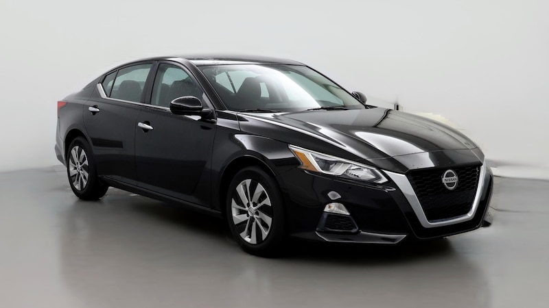 2020 Nissan Altima S Hero Image