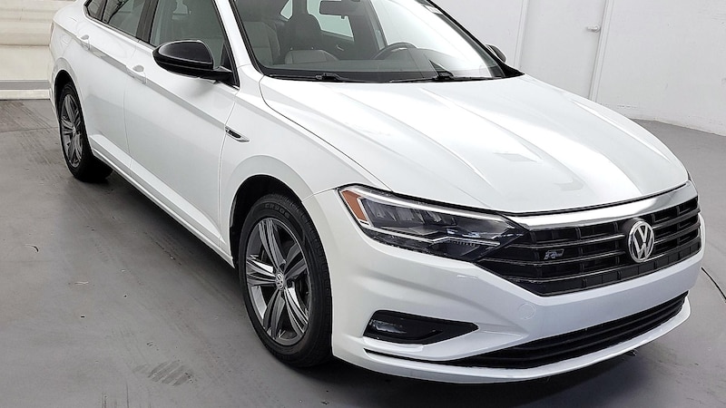 2019 Volkswagen Jetta R-Line Hero Image
