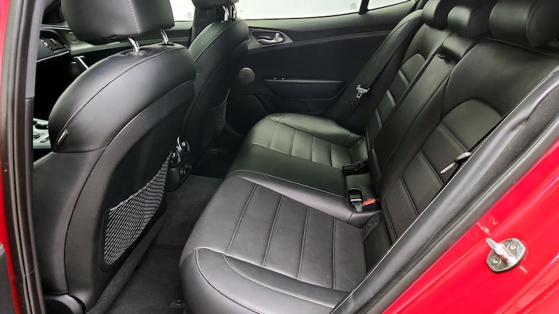 2019 Kia Stinger GT2 21