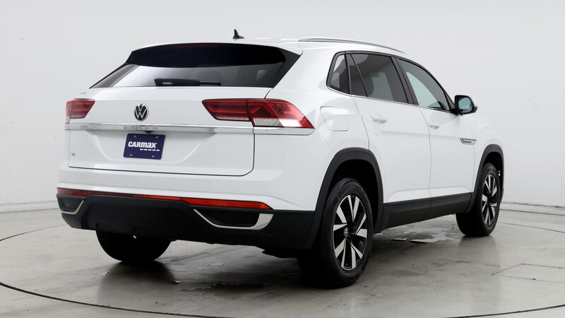 2022 Volkswagen Atlas SE 8