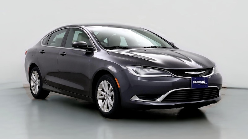 2016 Chrysler 200 Limited Hero Image