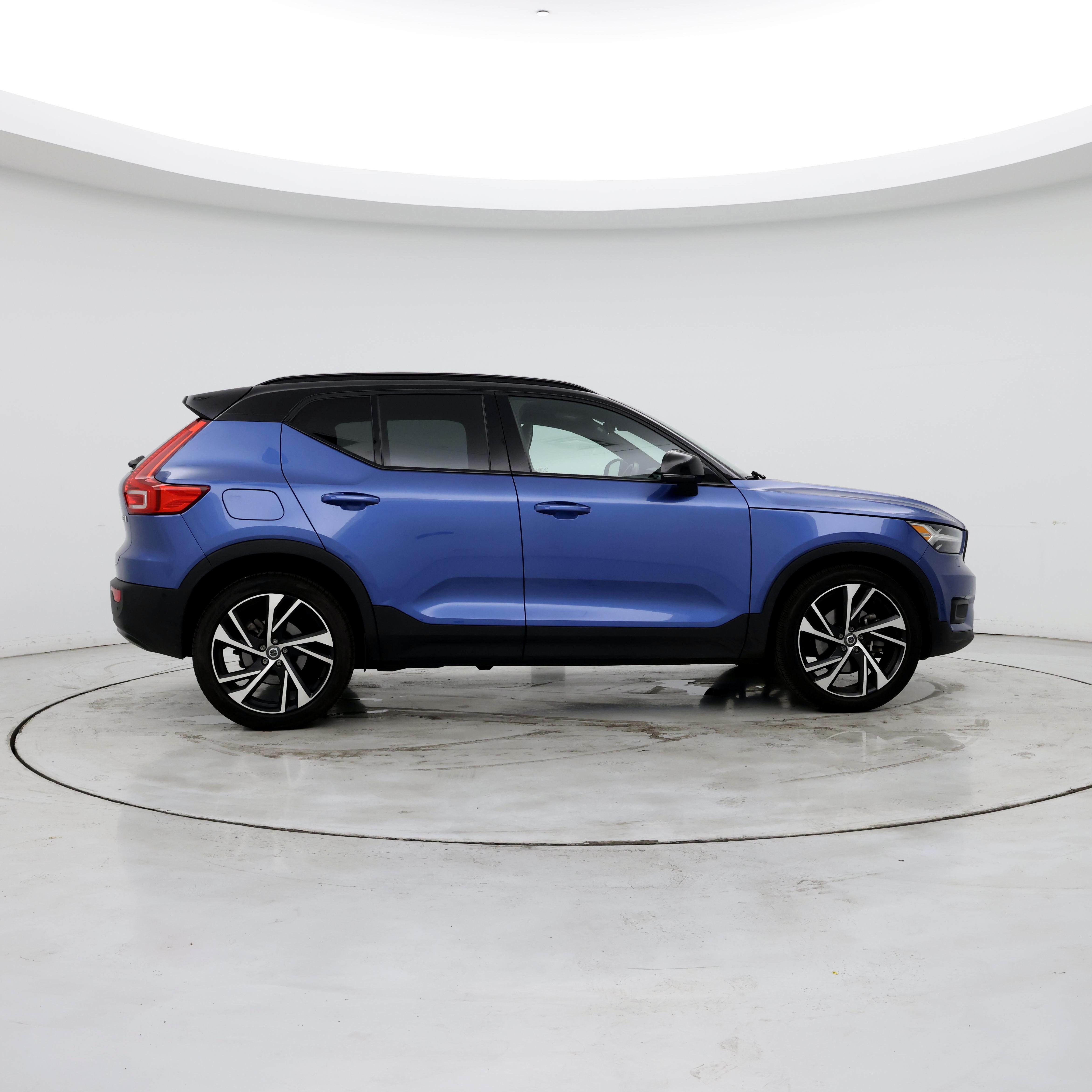 Thumbnail: 2021 Volvo XC40 - 7