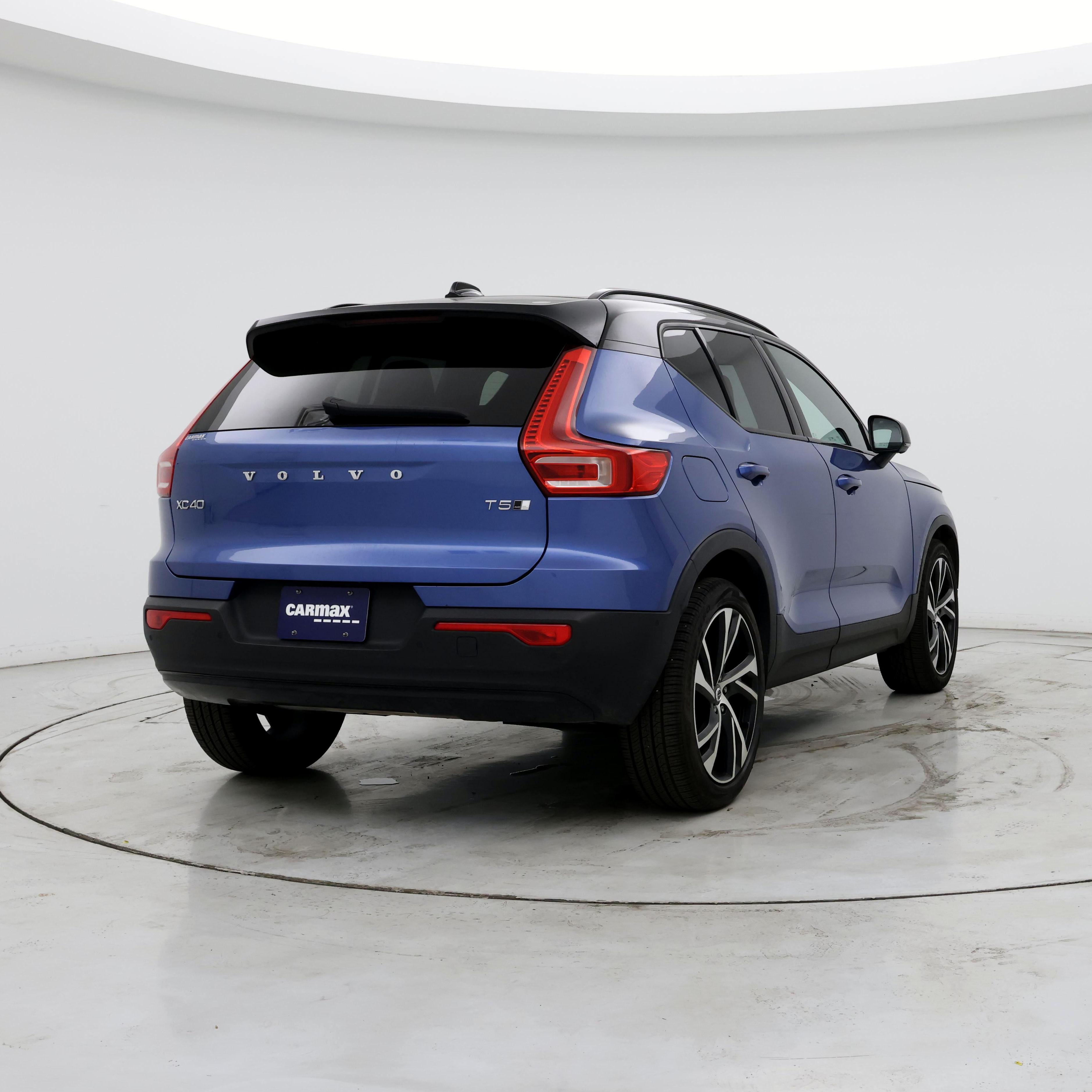 Thumbnail: 2021 Volvo XC40 - 8