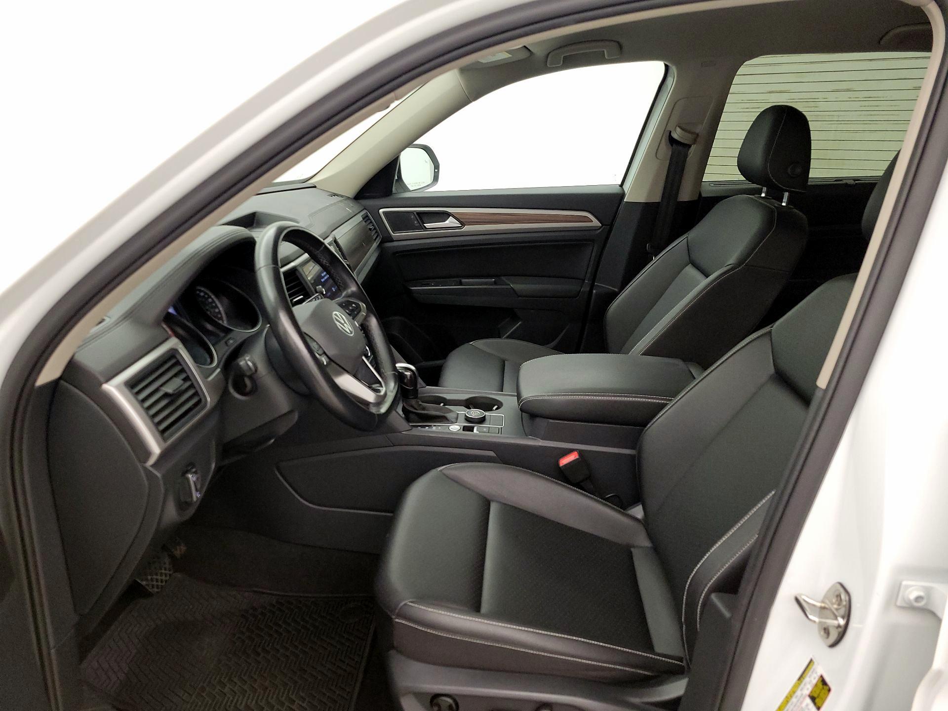 Thumbnail: 2021 Volkswagen Atlas - 11