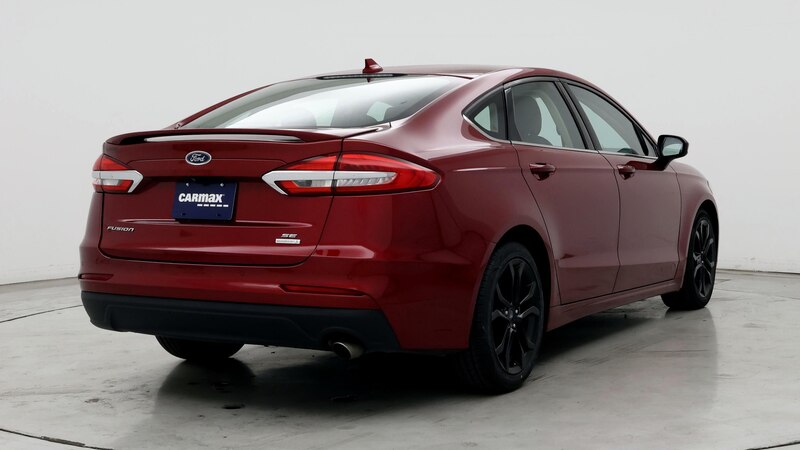 2019 Ford Fusion SE 8