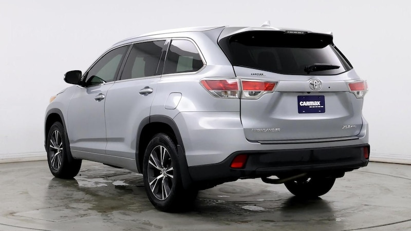 2016 Toyota Highlander XLE 2