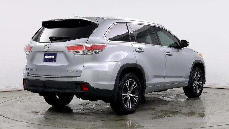 2016 Toyota Highlander XLE 8