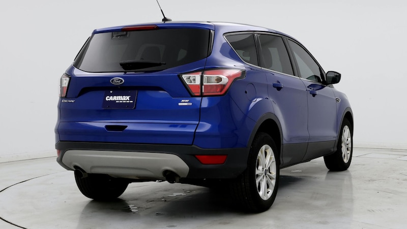 2017 Ford Escape SE 8