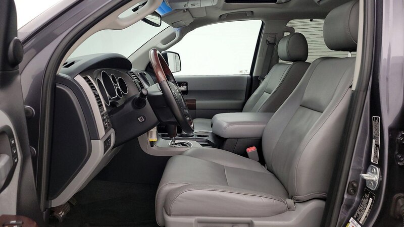 2013 Toyota Sequoia Platinum 11