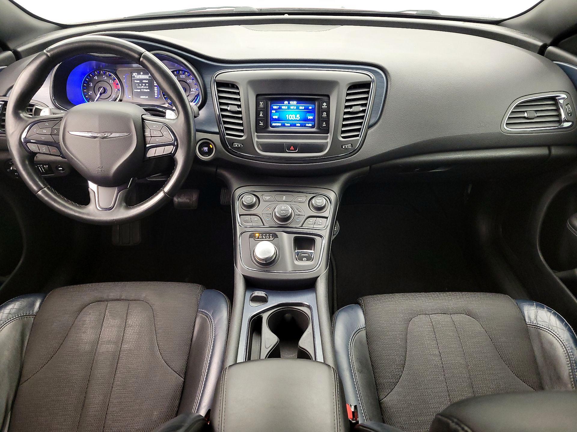 Thumbnail: 2015 Chrysler 200 - 9