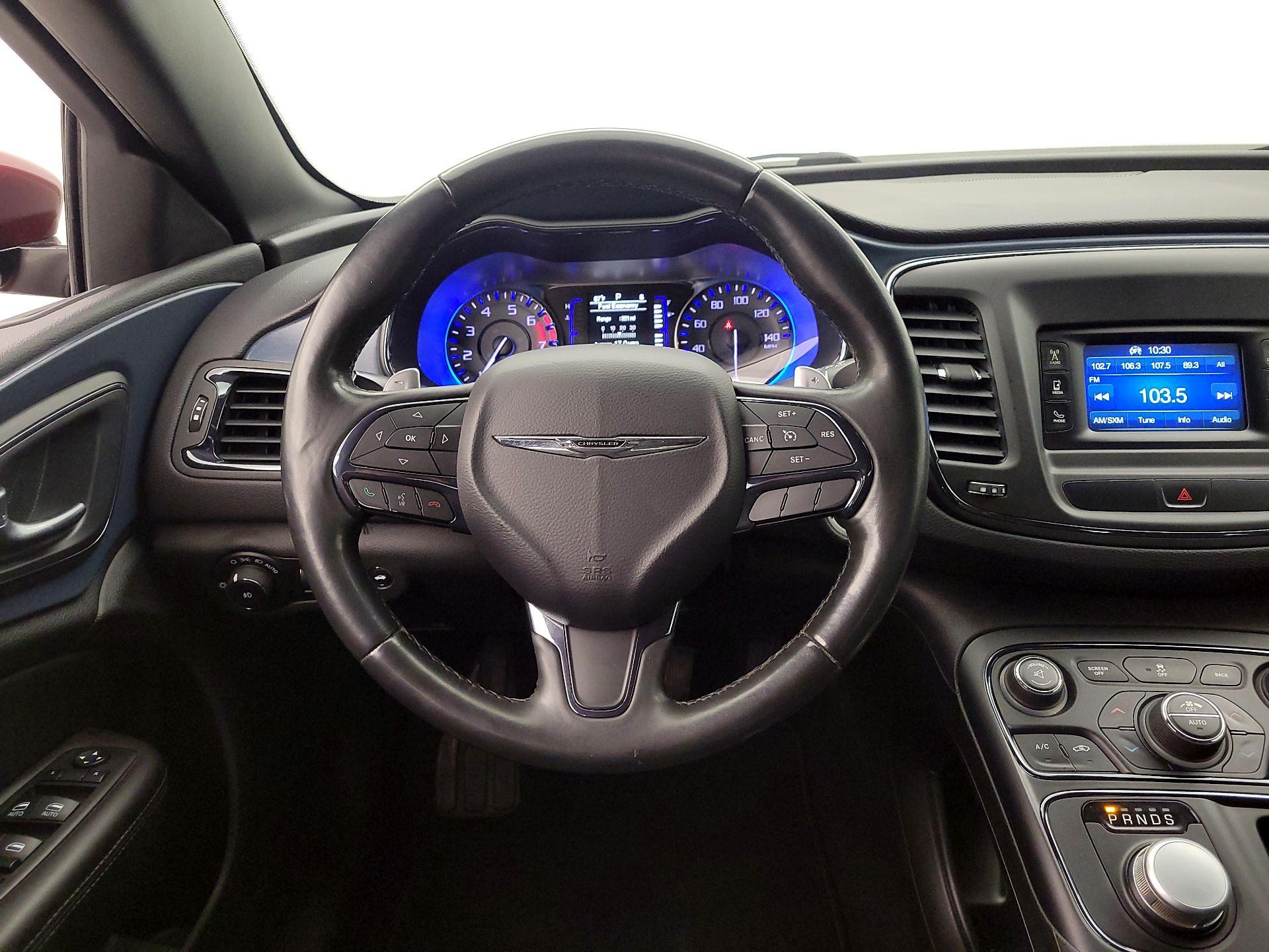 Thumbnail: 2015 Chrysler 200 - 10