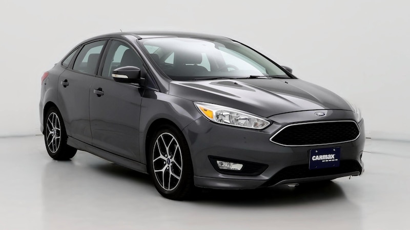 2015 Ford Focus SE Hero Image