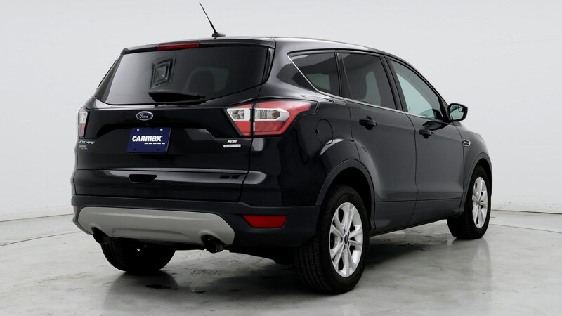 2017 Ford Escape SE 8