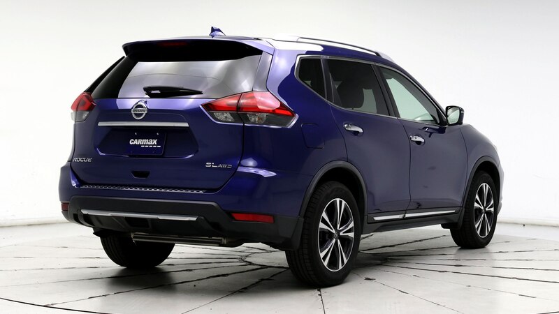 2017 Nissan Rogue SL 8