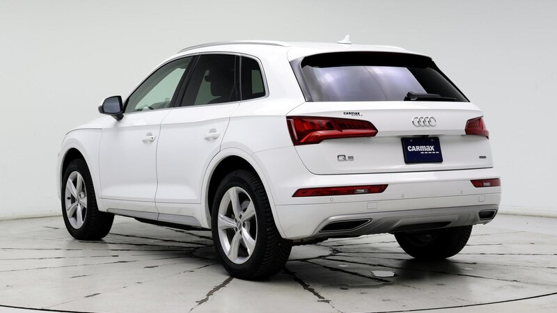 2020 Audi Q5 Premium 2