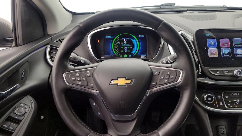 2017 Chevrolet Volt Premier 10